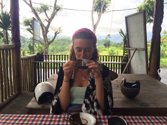 caffè di Bali a Muncan mentre mi chiedo cosa mangiare a Bali