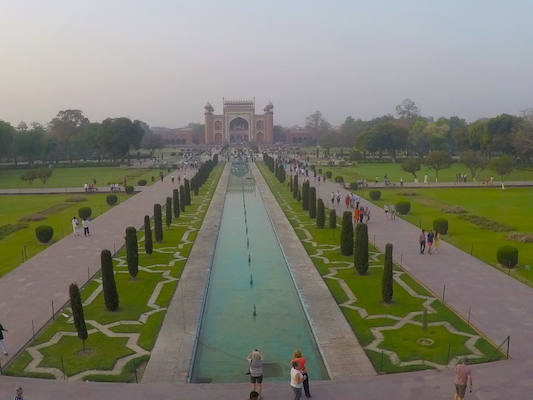 The garden of the Taj